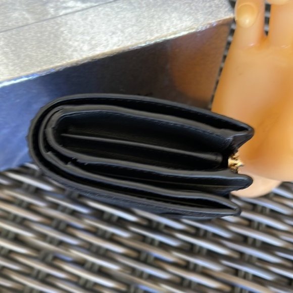 Kate Spade Shimmy Boxed Medium Compartment Wallet Black - Picture 5 of 16